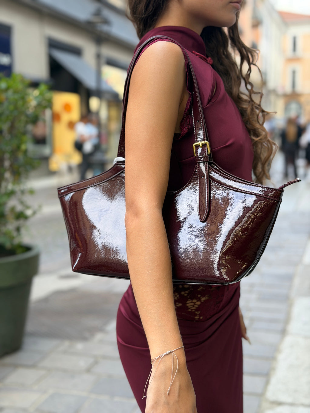 Borsa Kira